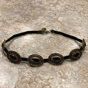 Concho Choker